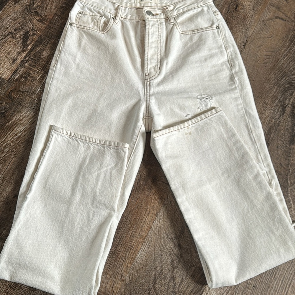 Pacsun white ripped jeans knee high ripped